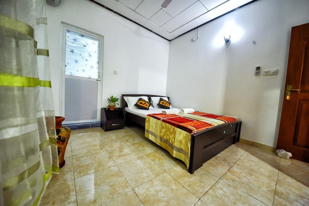 Asian Villa Негомбо Экстерьер фото